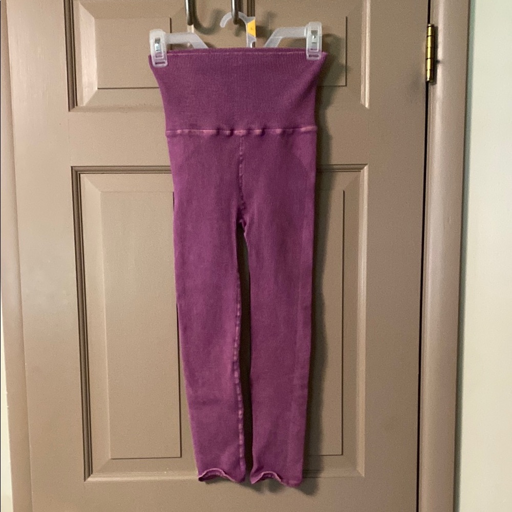 Free People Movement Purple/Pink Ribbed Leggings